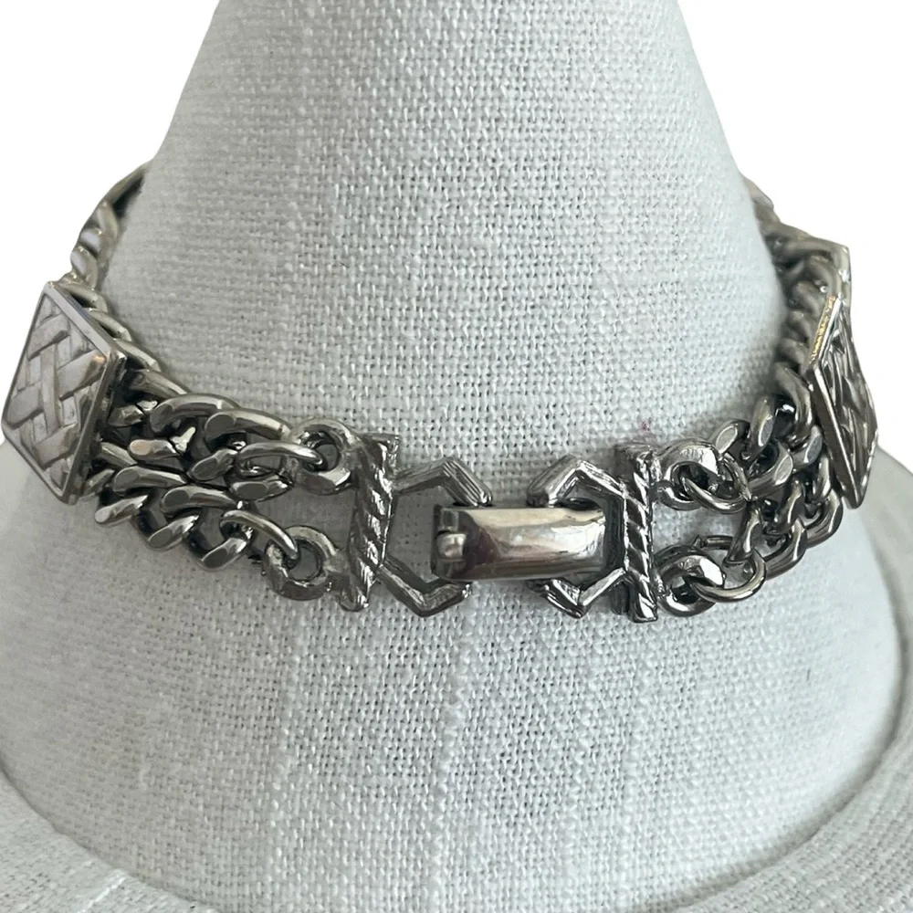 Silver Tome Clasp Bracelet Circle and Square Medallions - Picture 5 of 6